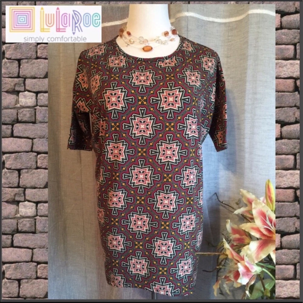 LulaRoe Ladies Irma Top NWOT